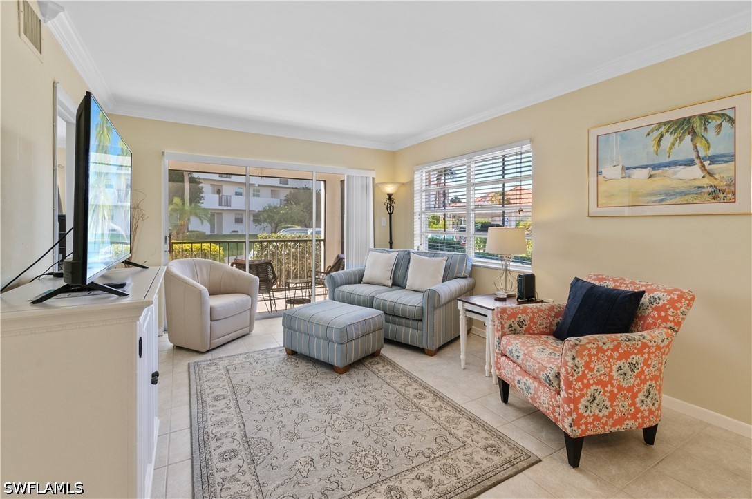 5 High Point Unit 104, Naples, FL 34103