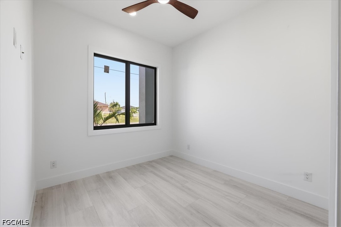 1321 17th, Cape Coral, FL 33909