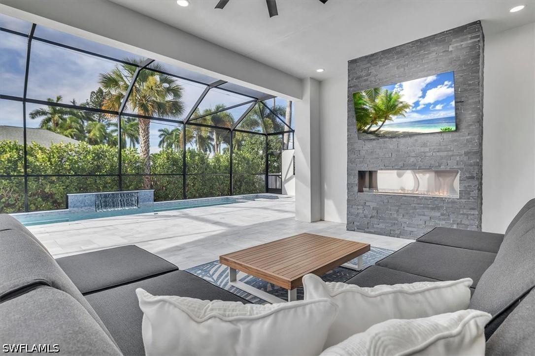1187 22nd, Naples, FL 34103