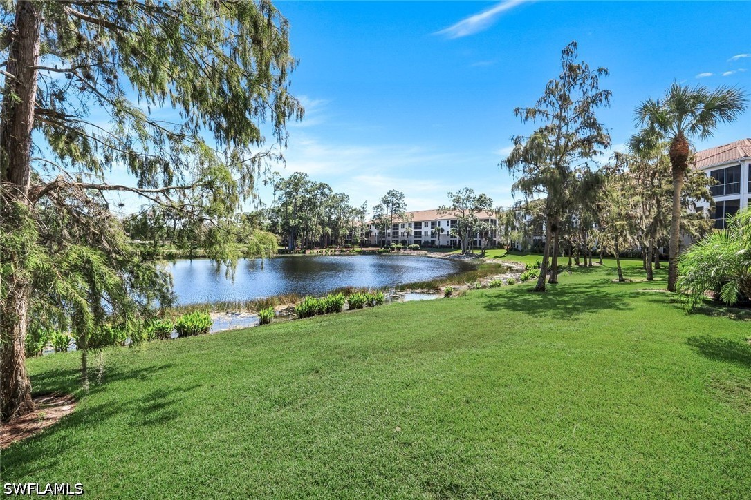 8247 Parkstone Unit 205, Naples, FL 34120
