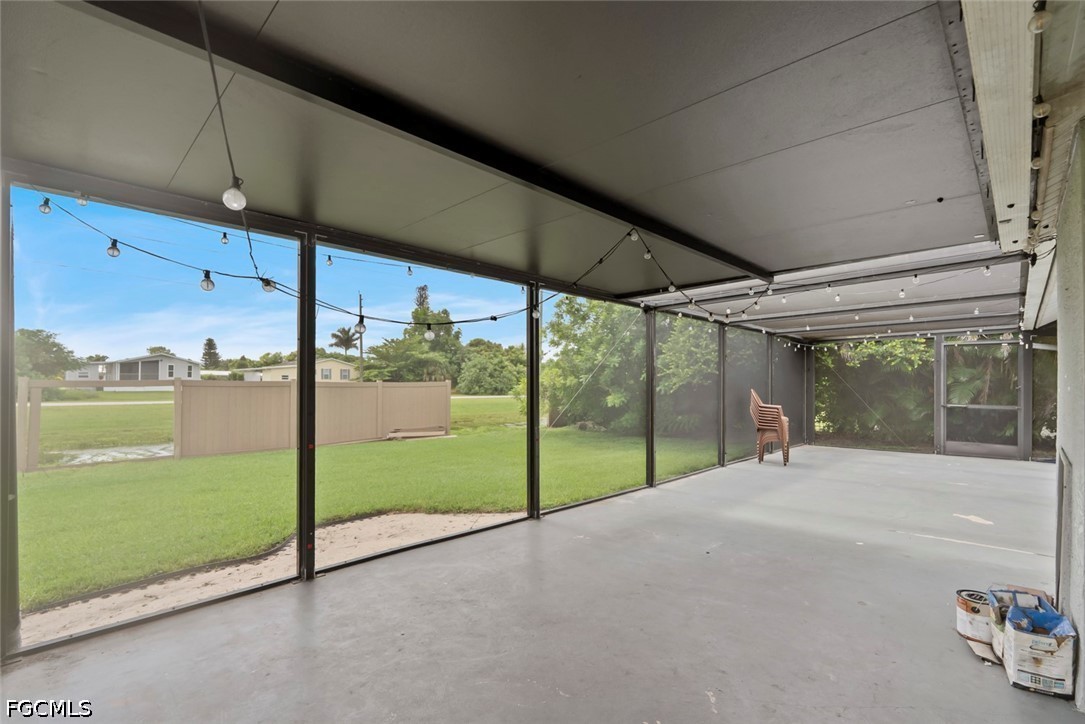 3628 Kent, Naples, FL 34112
