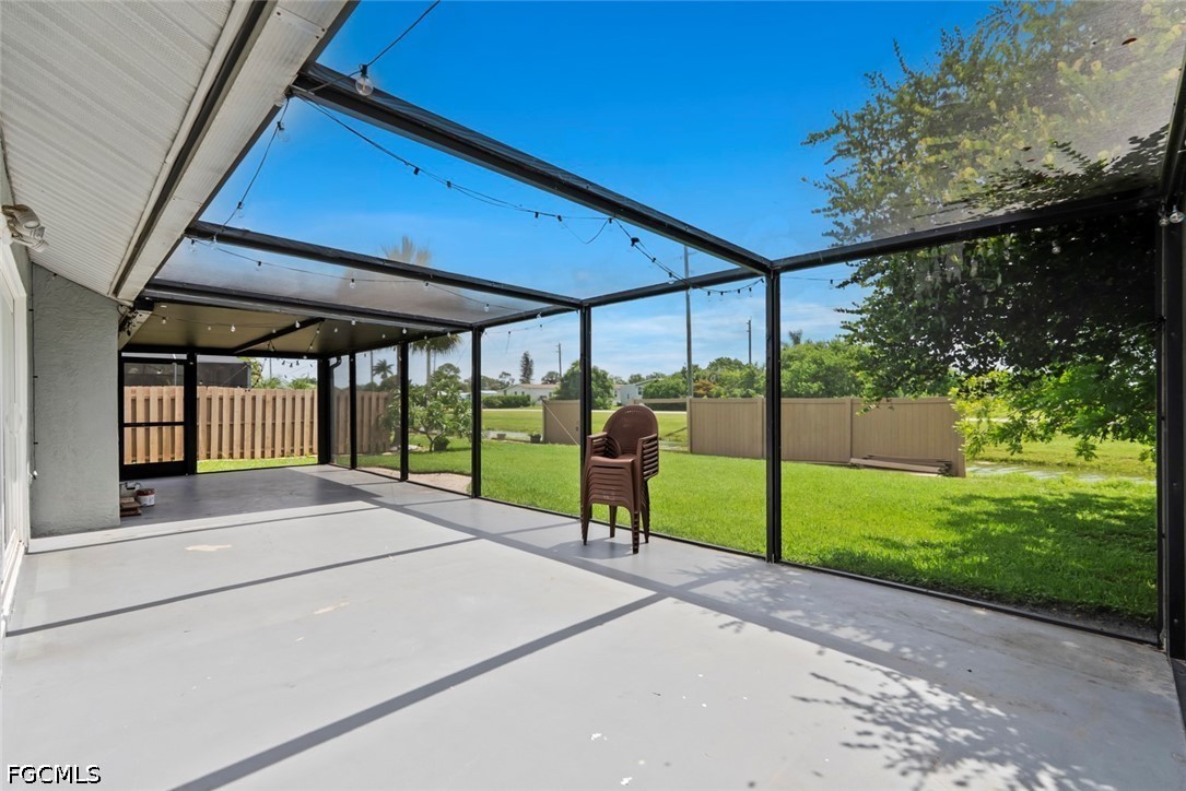 3628 Kent, Naples, FL 34112