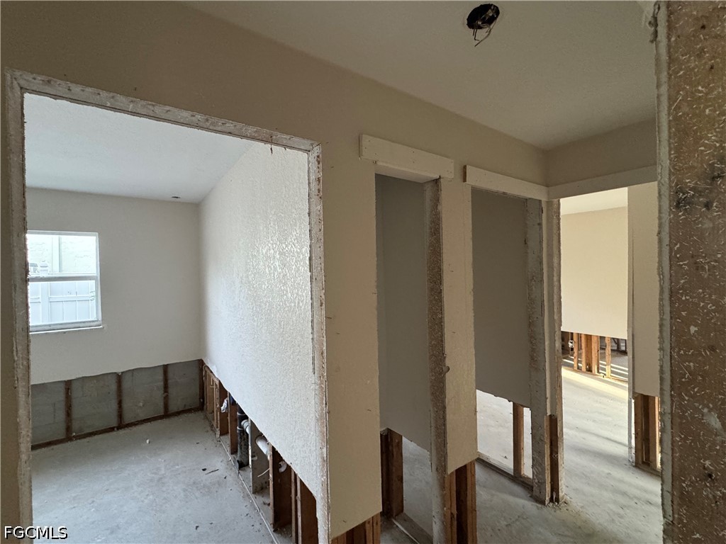 1683 Atlanta Plaza, Sanibel, FL 33957