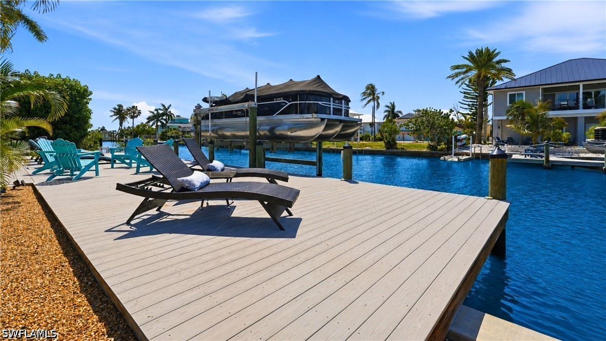 Dock