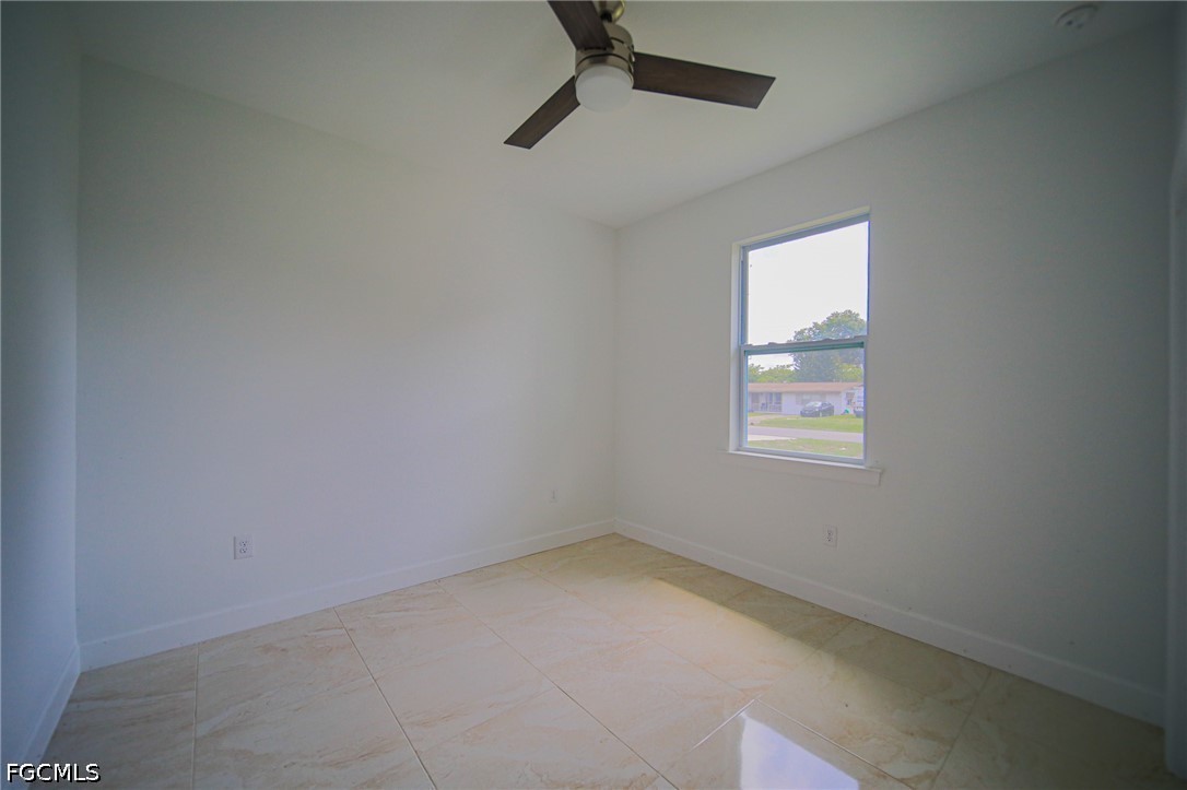 127 Connecticut, Lehigh Acres, FL 33936