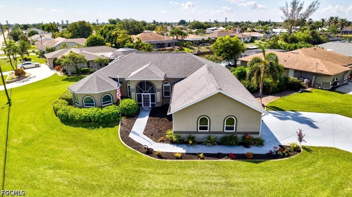 420 32nd, Cape Coral, FL 33904