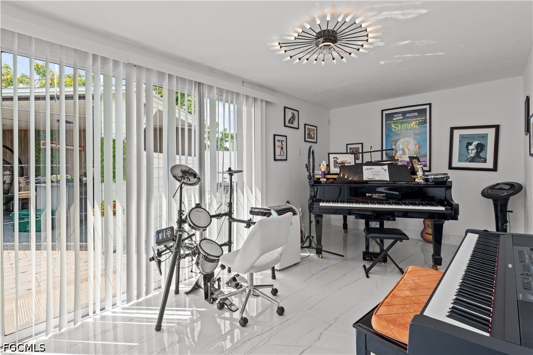 4350 Orangewood, Fort Myers, FL 33901