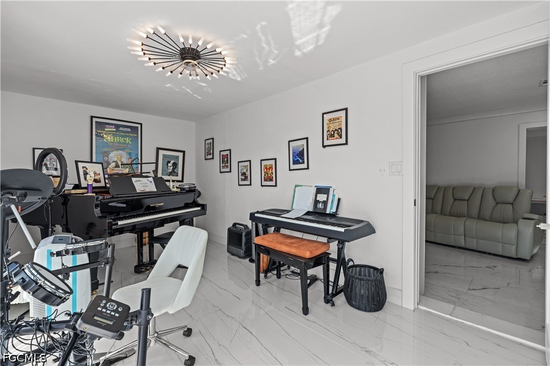 4350 Orangewood, Fort Myers, FL 33901