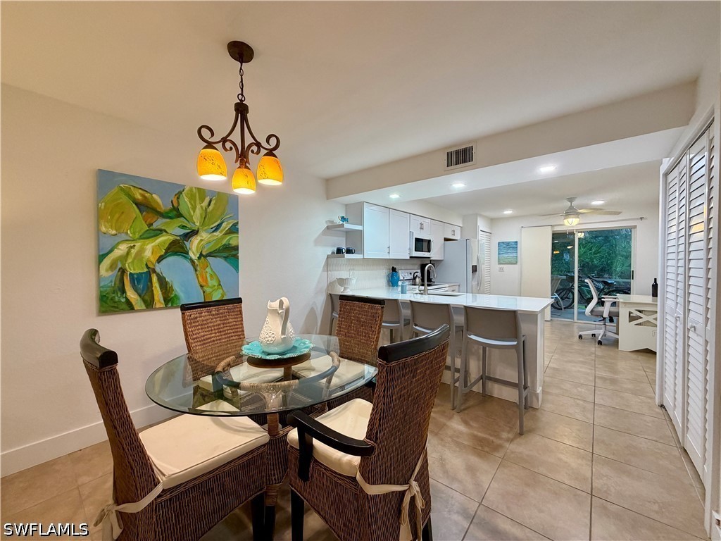 DiningArea