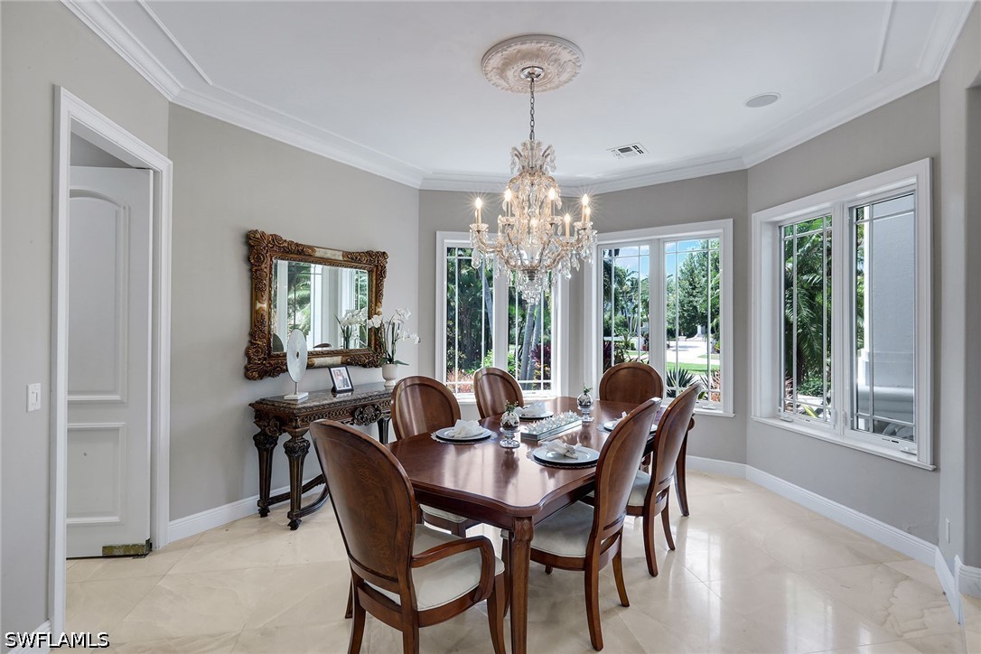 DiningArea