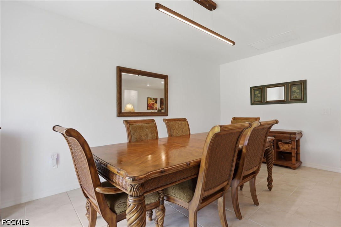 DiningArea