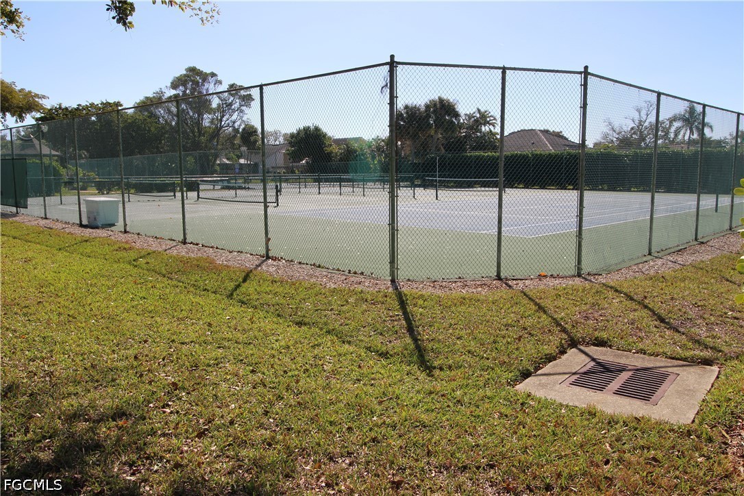 TennisCourt