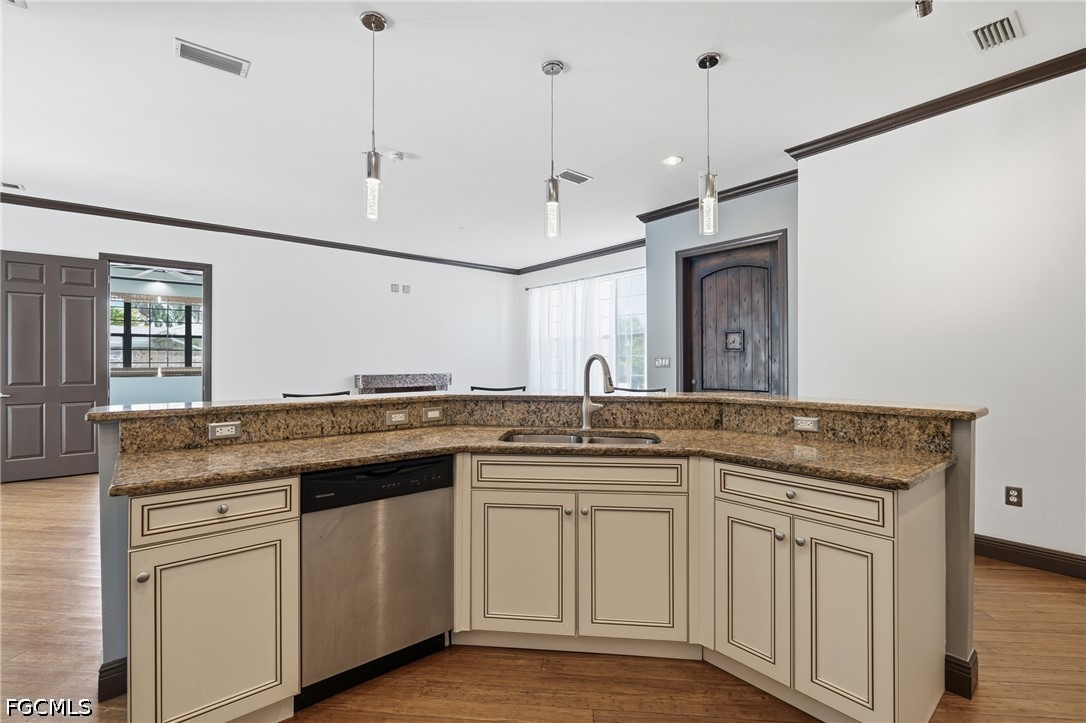 1358 Hopedale, Fort Myers, FL 33919