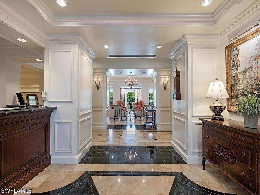 7425 Pelican Bay Unit 206, Naples, FL 34108