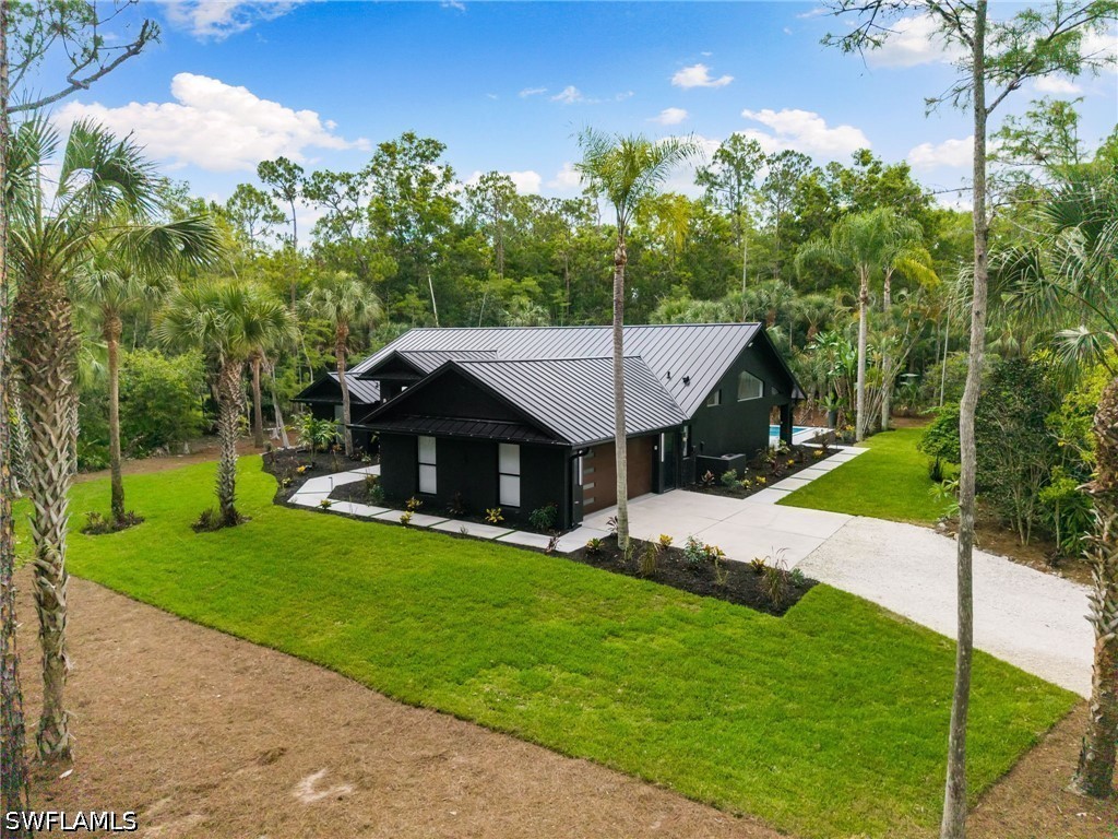 4521 3rd, Naples, FL 34119