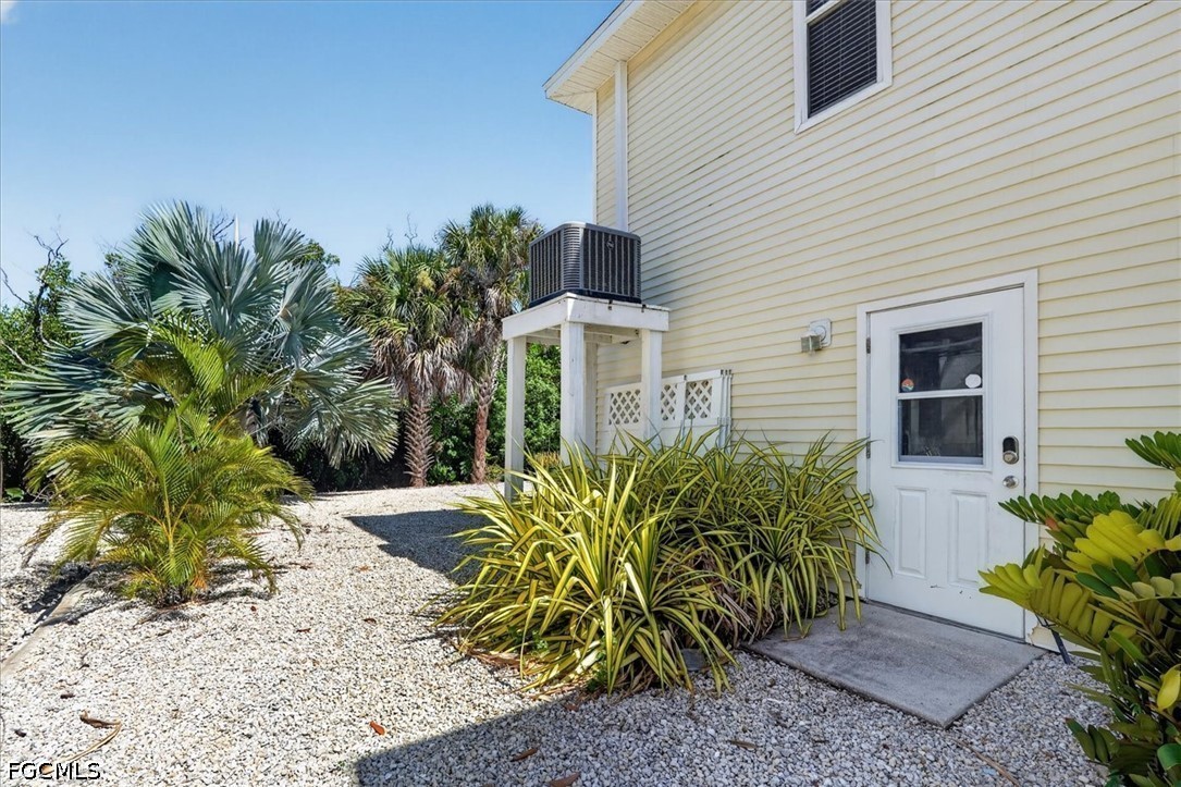 401 Donora, Fort Myers Beach, FL 33931