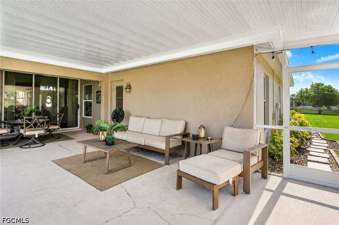 1215 31st, Cape Coral, FL 33914