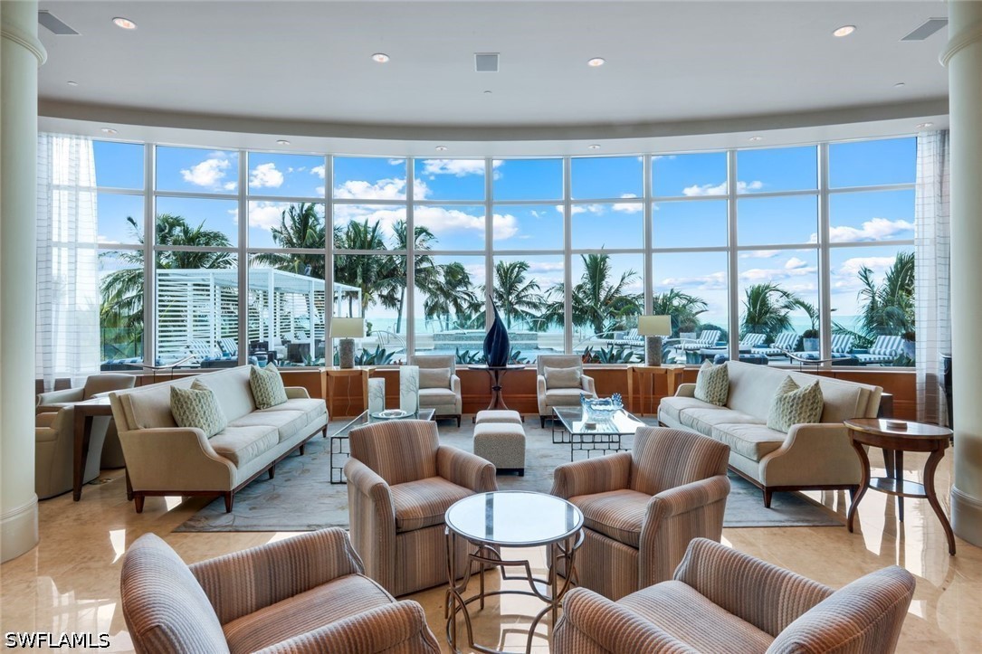 4101 Gulf Shore Unit 17n, Naples, FL 34103