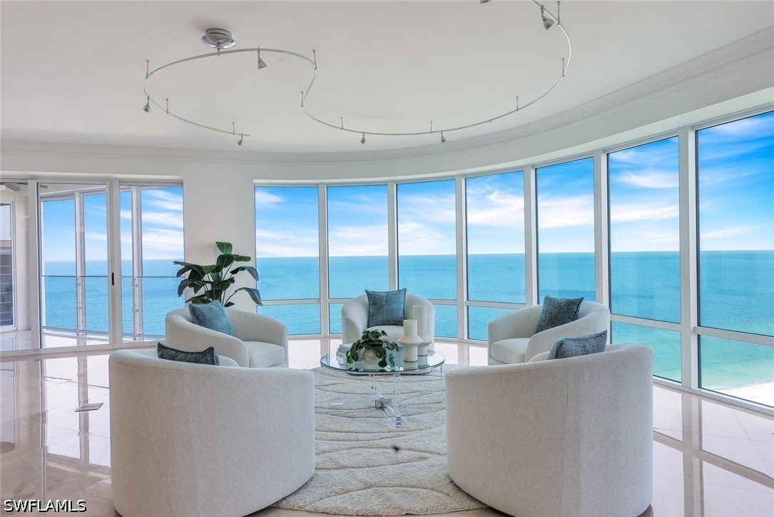4101 Gulf Shore Unit 17n, Naples, FL 34103