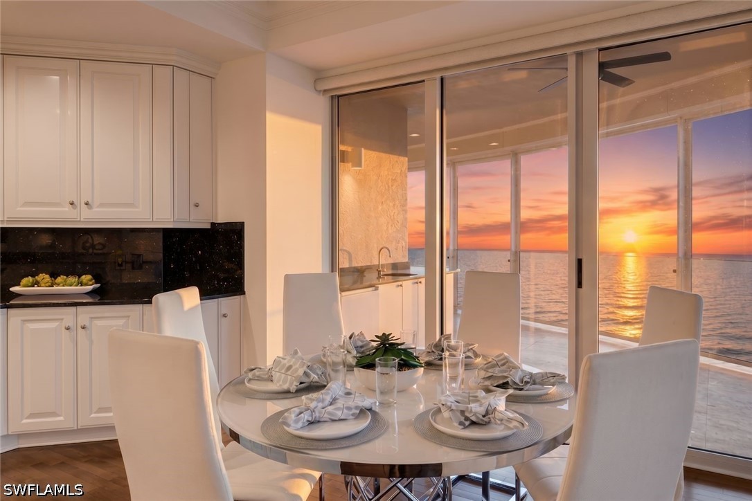 DiningArea