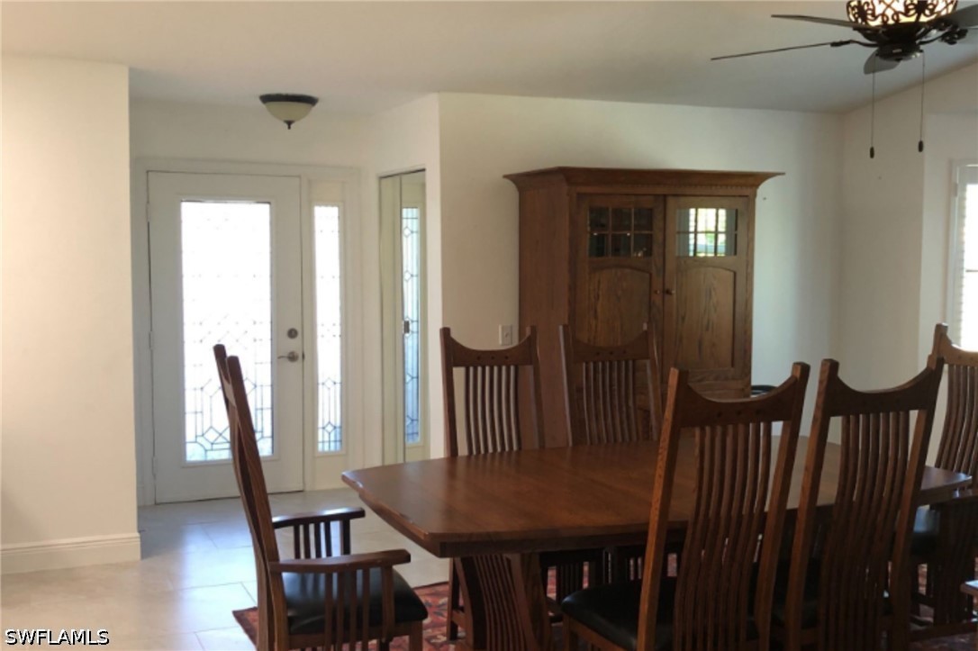 DiningArea