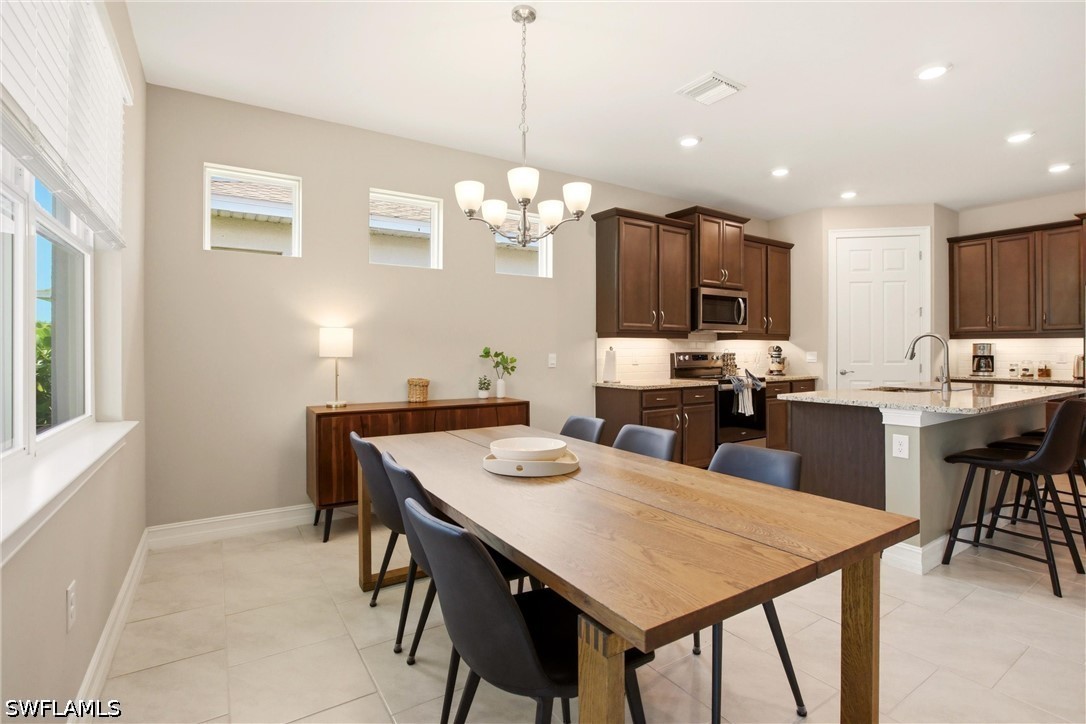 DiningArea