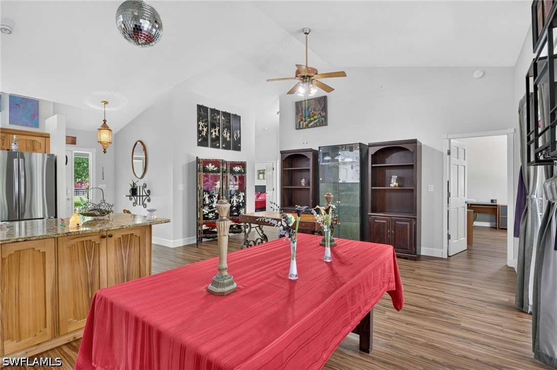 DiningArea
