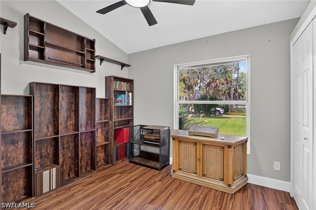 2581 4th, Naples, FL 34120