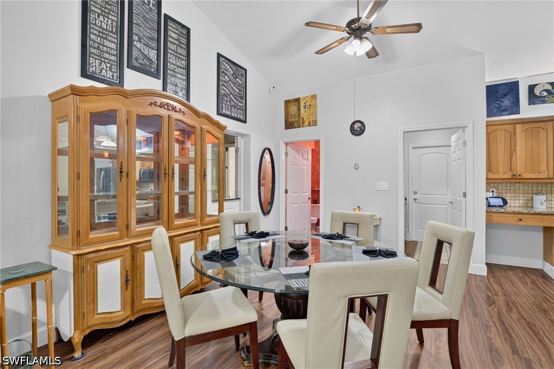 DiningArea