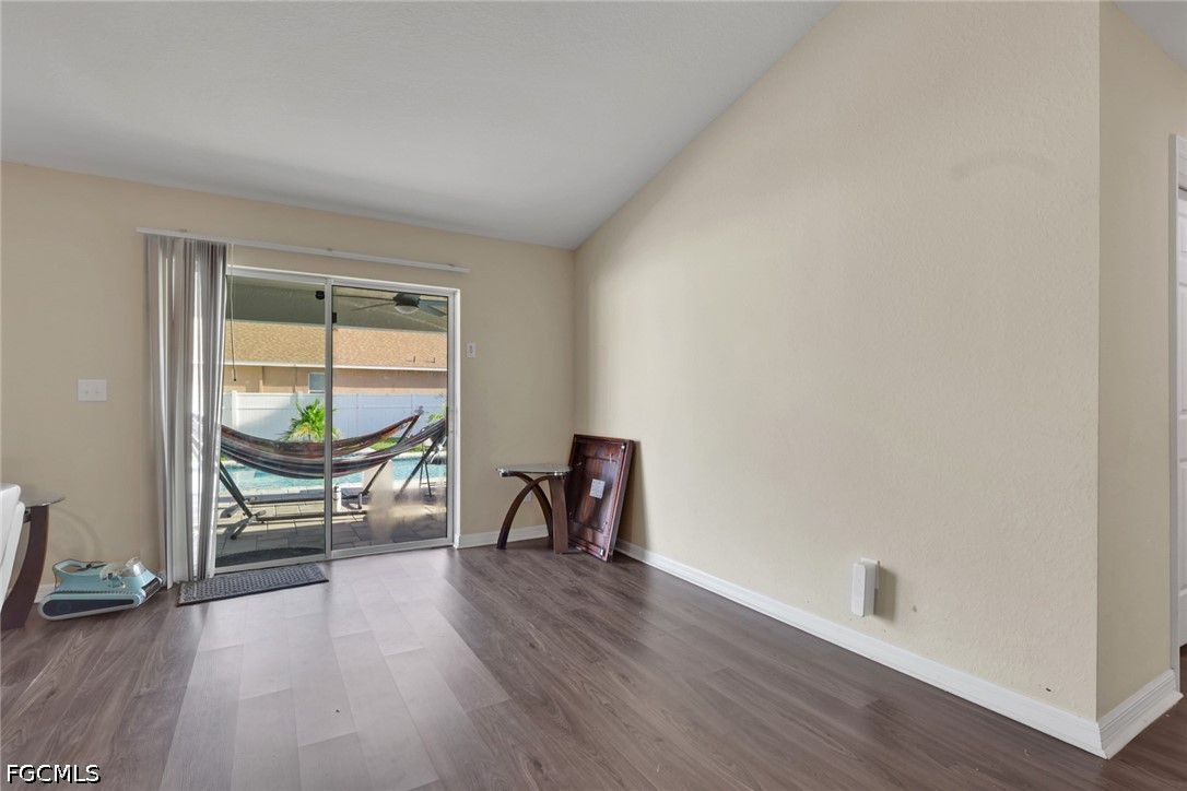 327 31st, Cape Coral, FL 33914