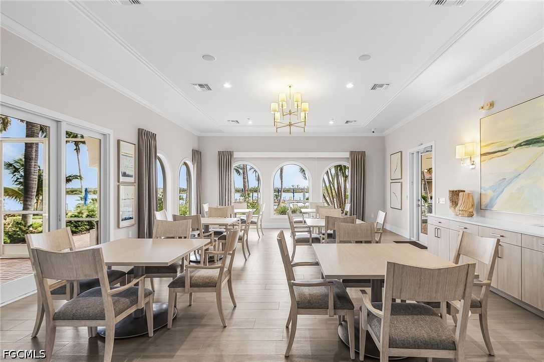 DiningArea