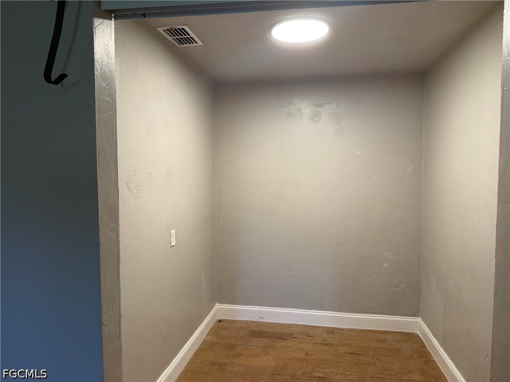 2199 Wyandotte, Alva, FL 33920