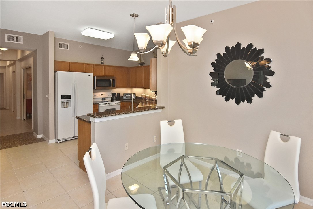 DiningArea