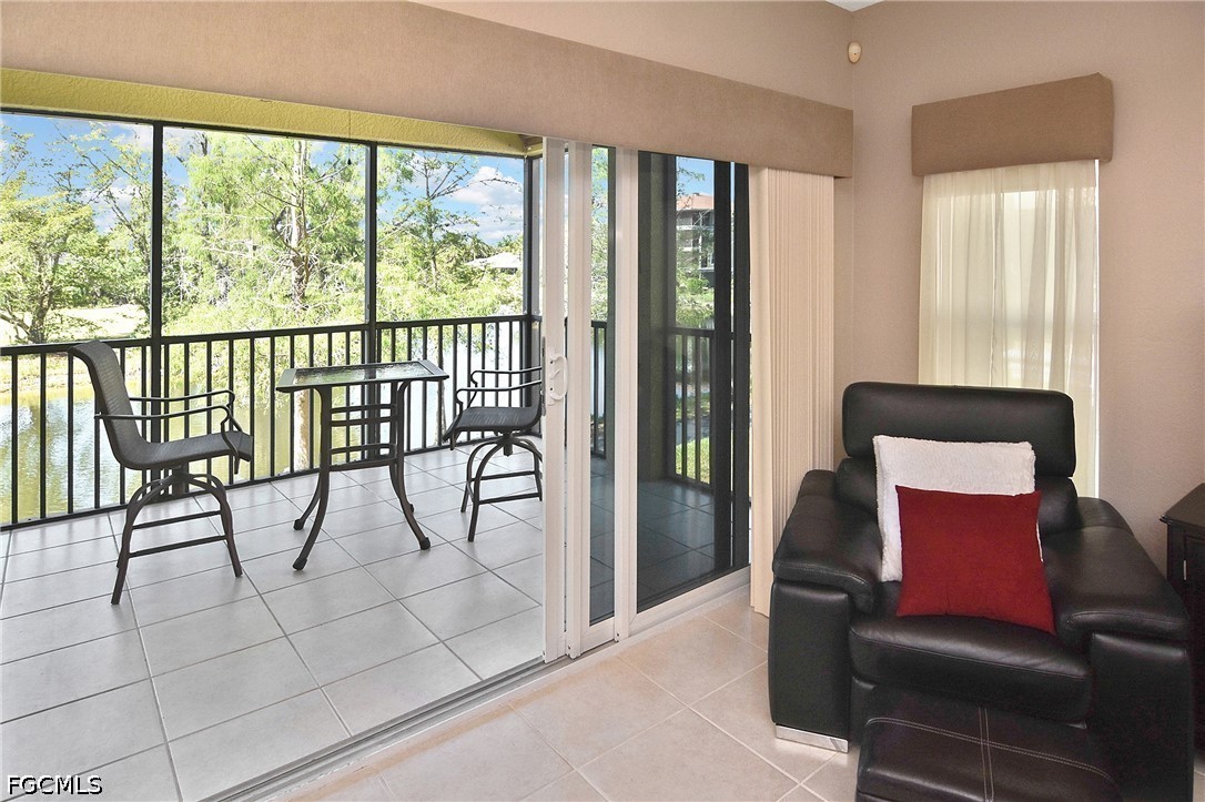 10021 Lake Cove Unit 101, Fort Myers, FL 33908