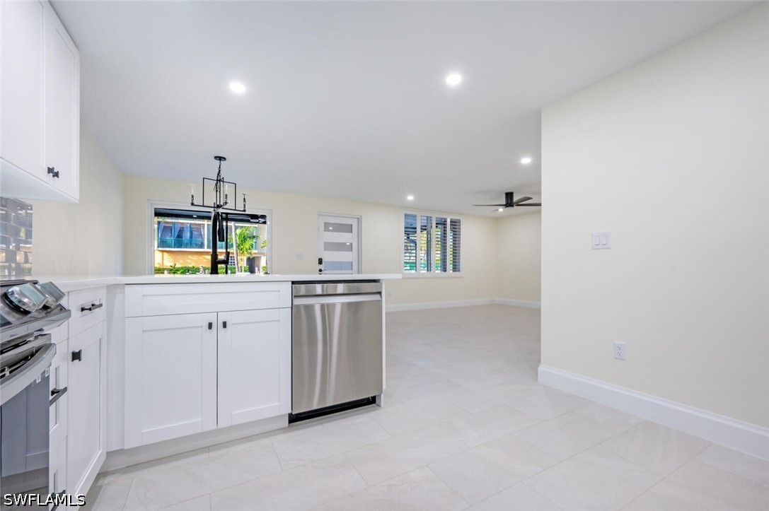 1537 Chesapeake Unit A-4, Naples, FL 34102