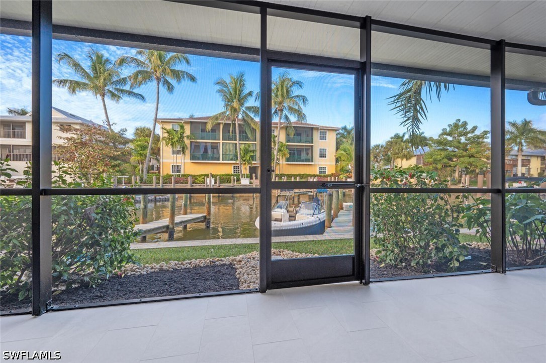 1537 Chesapeake Unit A-4, Naples, FL 34102