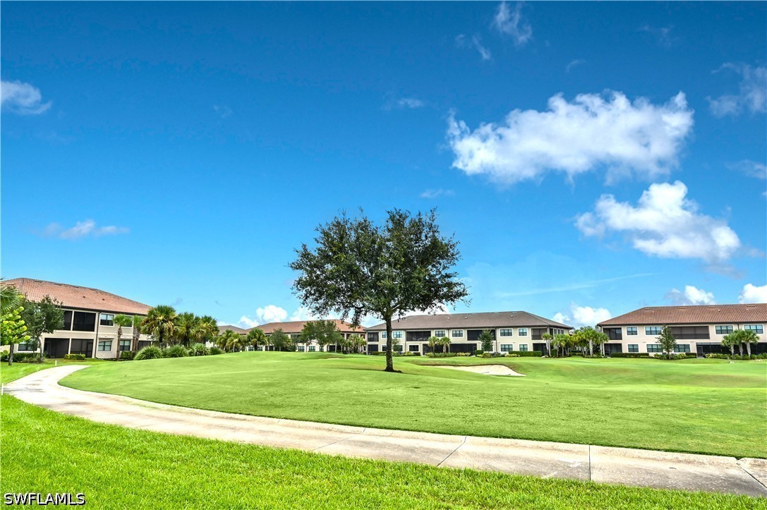 9386 Pocida Unit 204, Naples, FL 34119