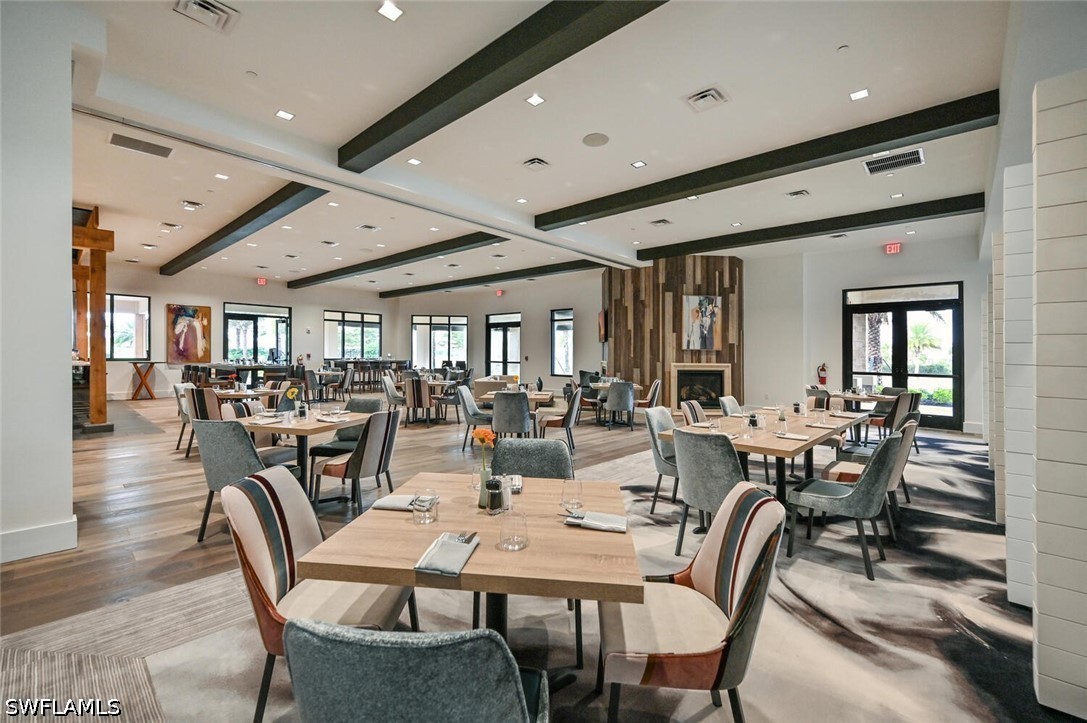 DiningArea