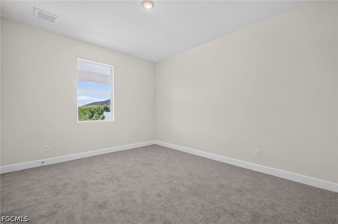 1208 19th, Cape Coral, FL 33993