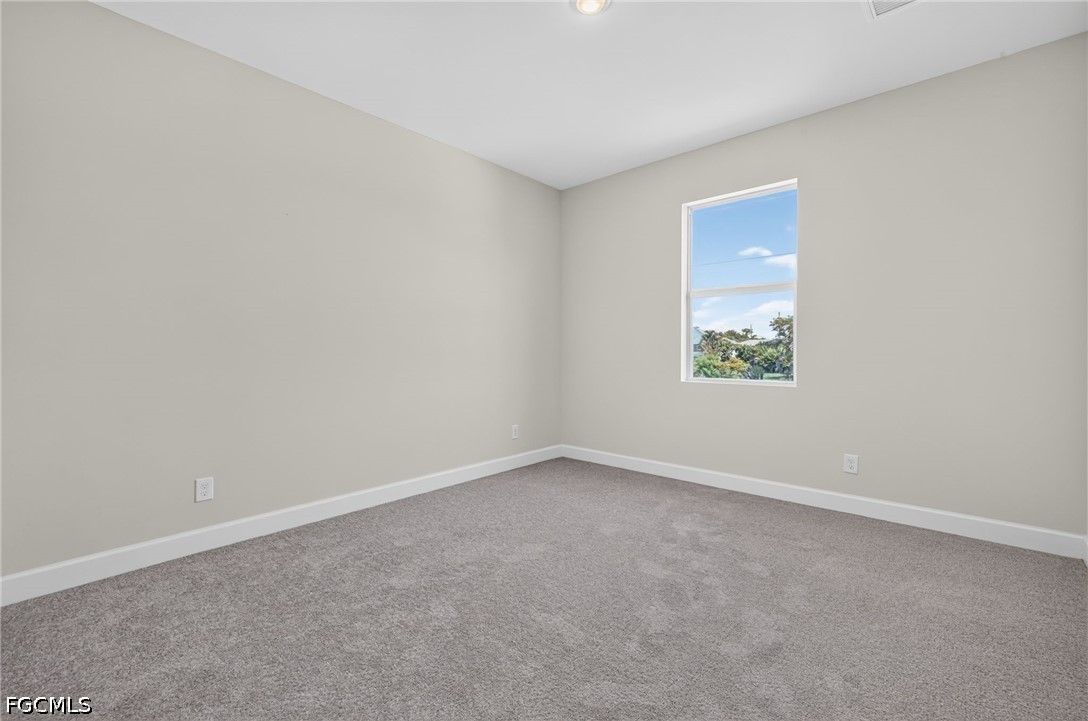 1208 19th, Cape Coral, FL 33993