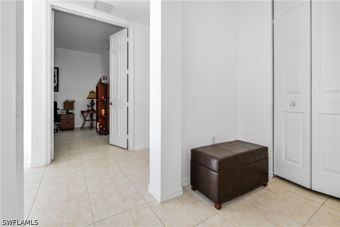 1405 Mariposa Unit 102, Naples, FL 34105