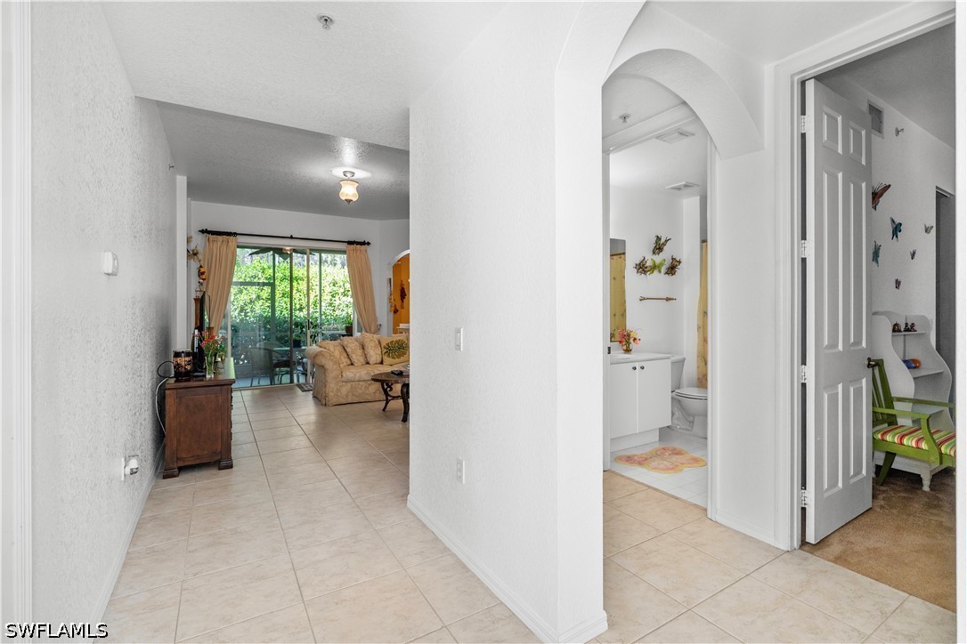 1405 Mariposa Unit 102, Naples, FL 34105