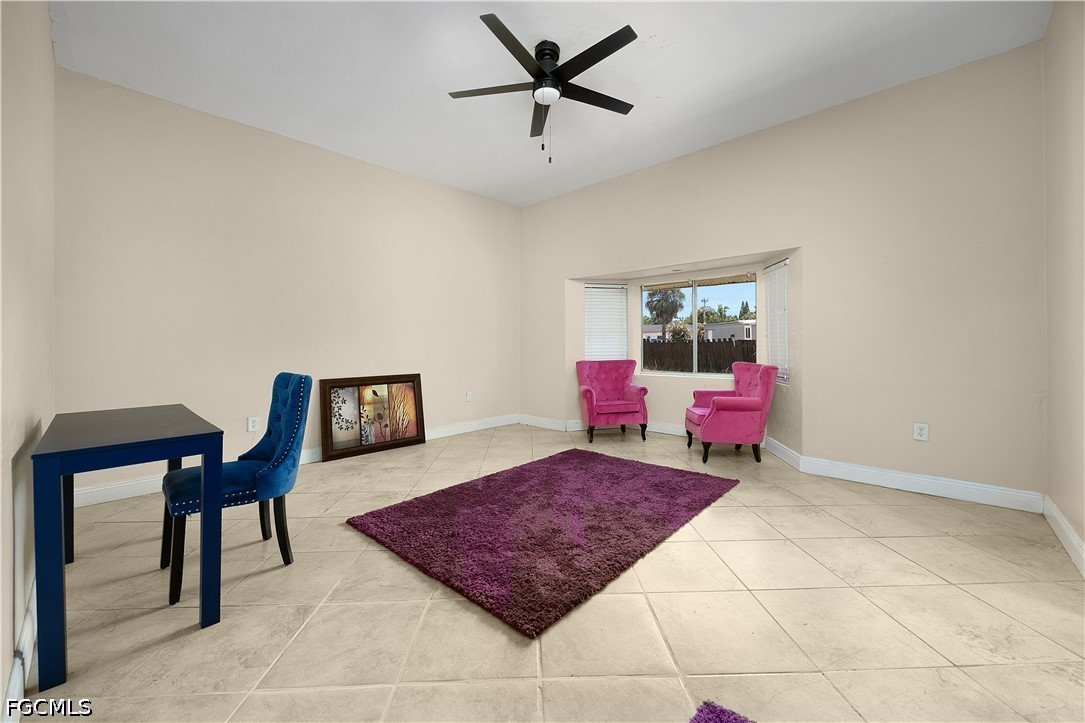 7823 Marx, North Fort Myers, FL 33917