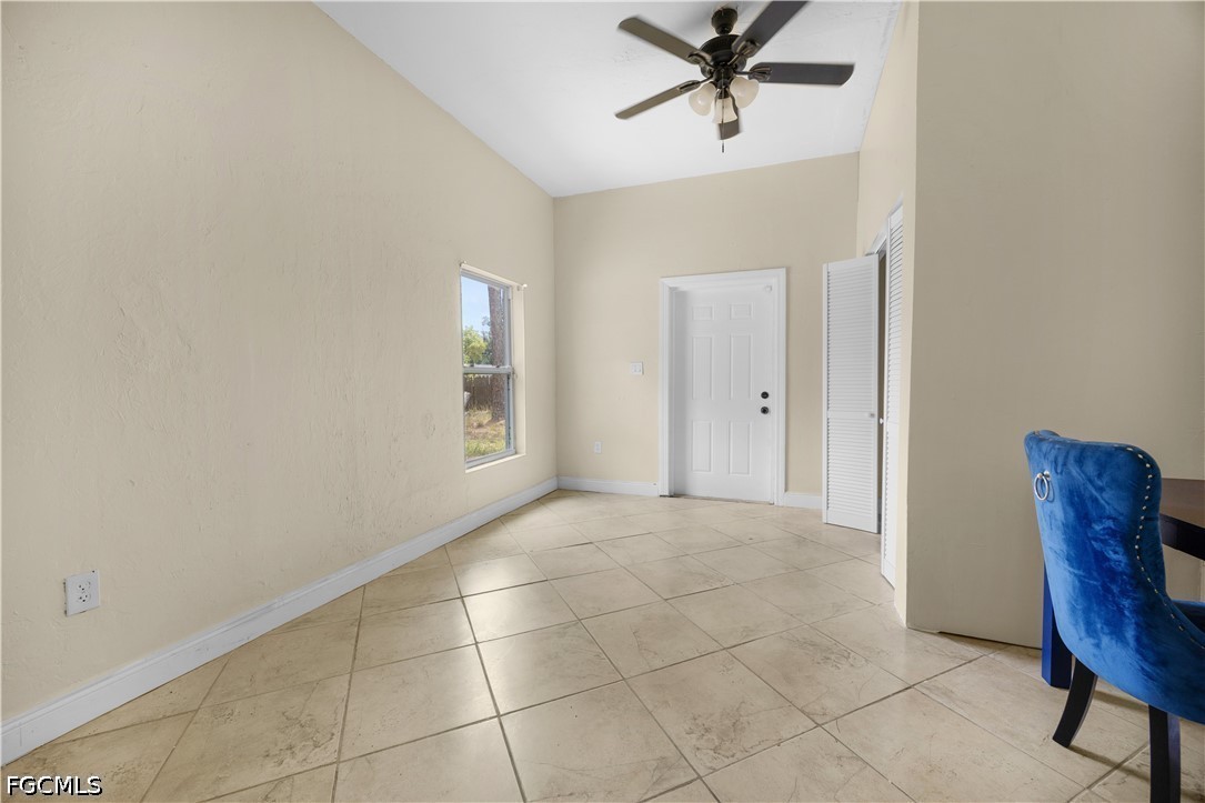 7823 Marx, North Fort Myers, FL 33917