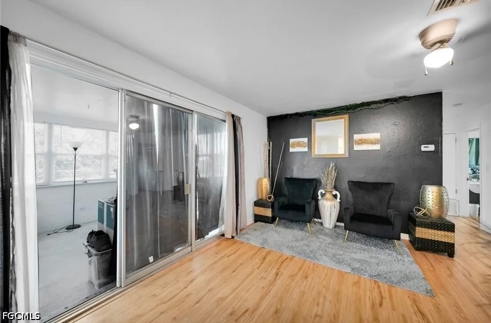 SittingRoom
