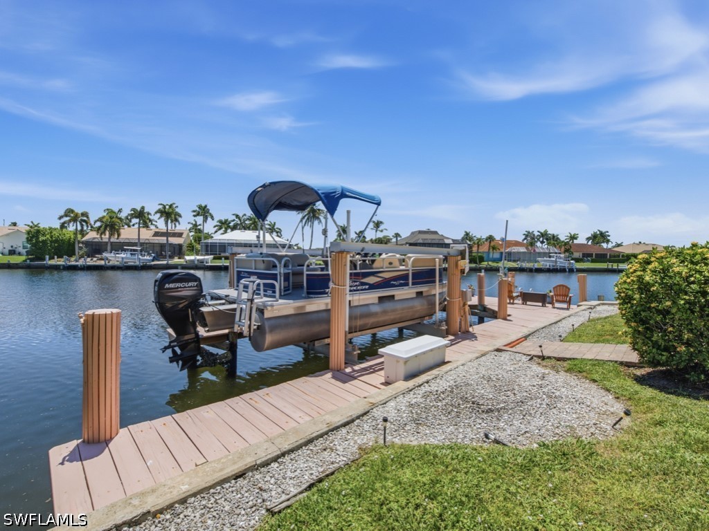 Dock