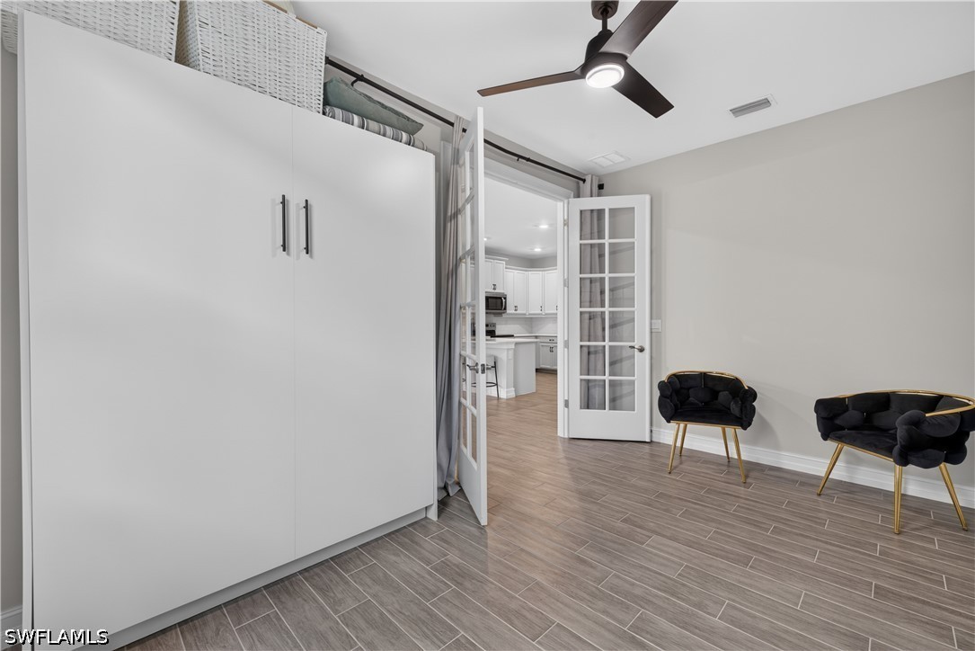 847 Enbrook, Naples, FL 34114