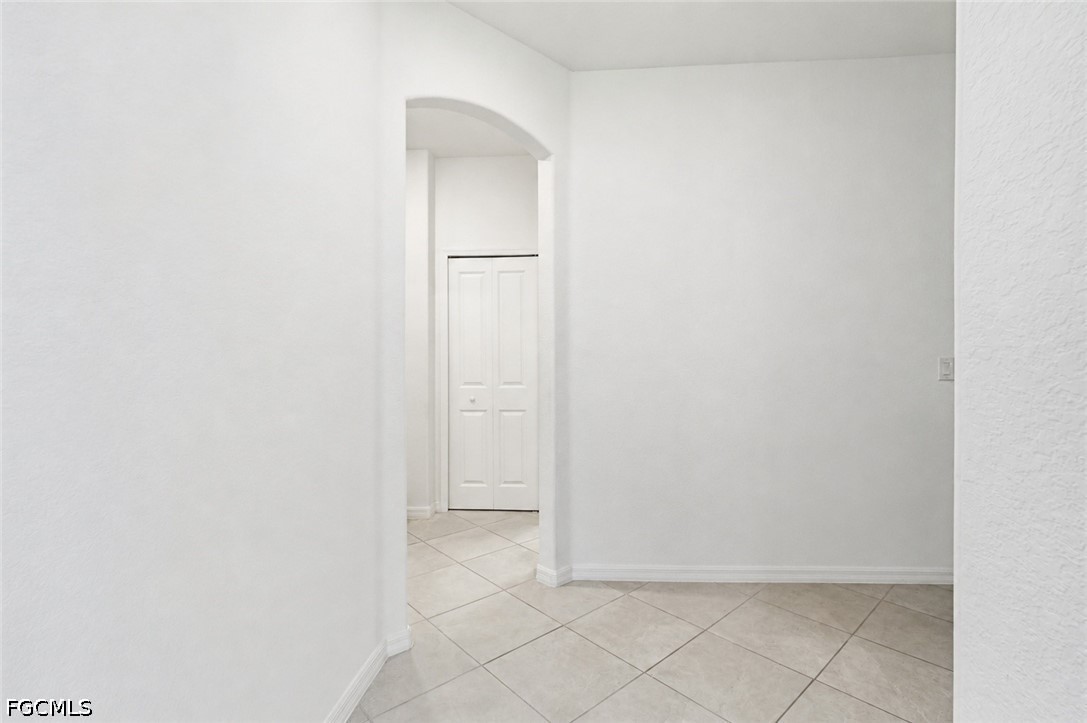 1648 Alameda, Naples, FL 34120