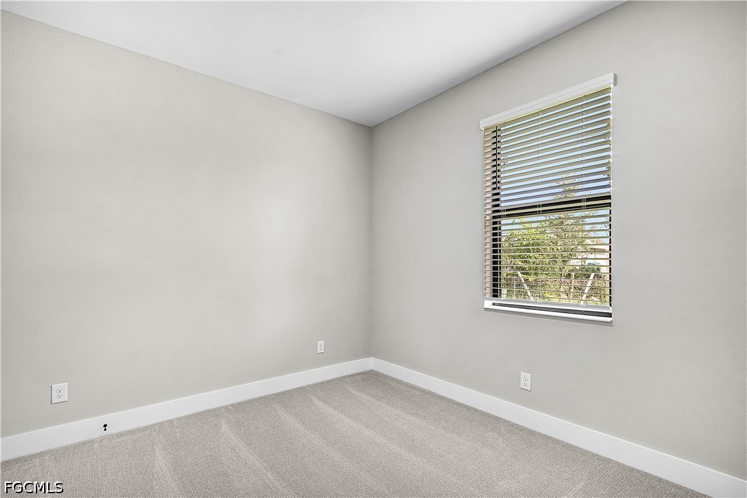 331 Nicholas, Cape Coral, FL 33990