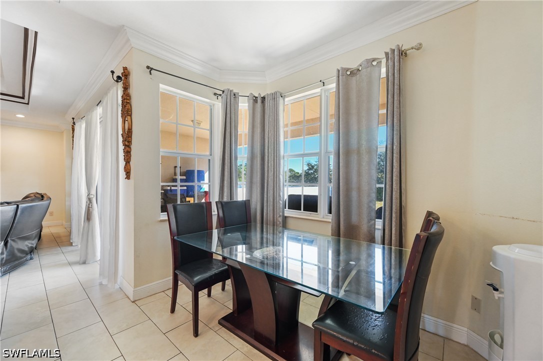DiningArea